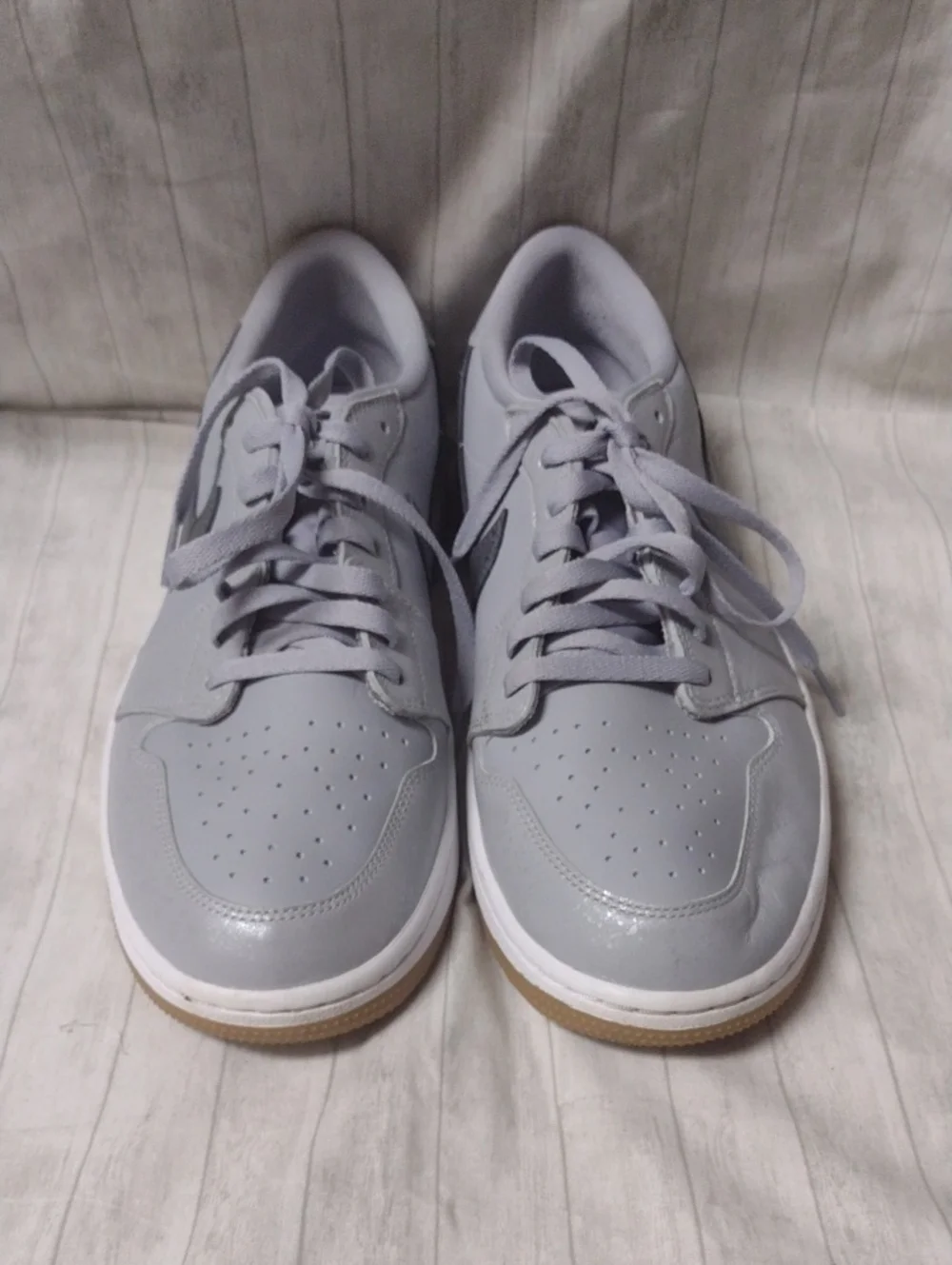 Nike Air Jordan 1 Low Men's Gray And White Golf Shoes (J1111)